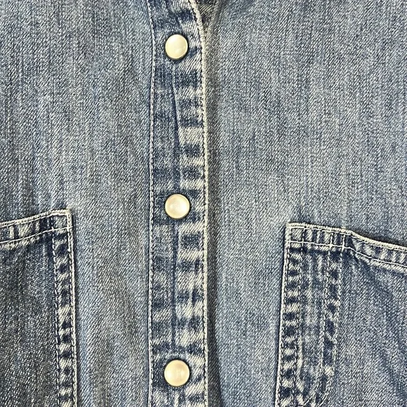 Vintage The Limited short sleeve snap button down denim shirt, size M - Picture 5 of 6